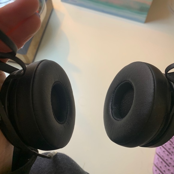 Beats by Dre - Picture 3 of 4